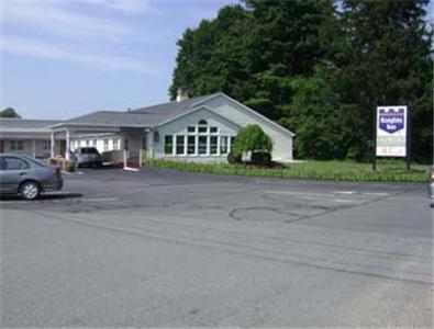 Knights Inn Hadley Εξωτερικό φωτογραφία